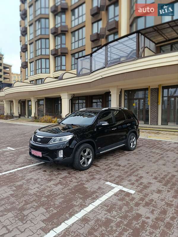 Позашляховик / Кросовер Kia Sorento 2014 в Києві