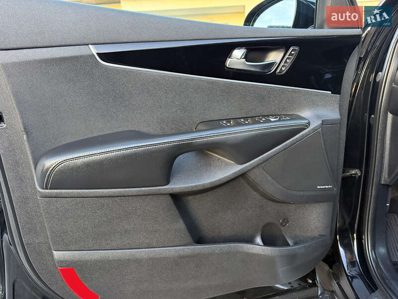 Внедорожник / Кроссовер Kia Sorento 2020 в Ровно