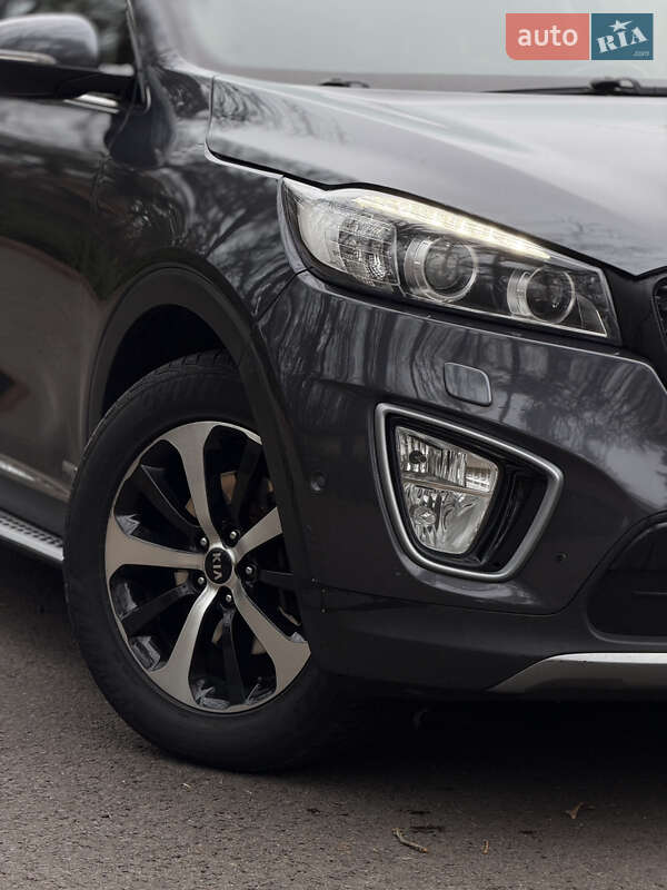 Позашляховик / Кросовер Kia Sorento 2015 в Луцьку
