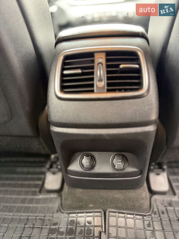 Позашляховик / Кросовер Kia Sorento 2015 в Луцьку