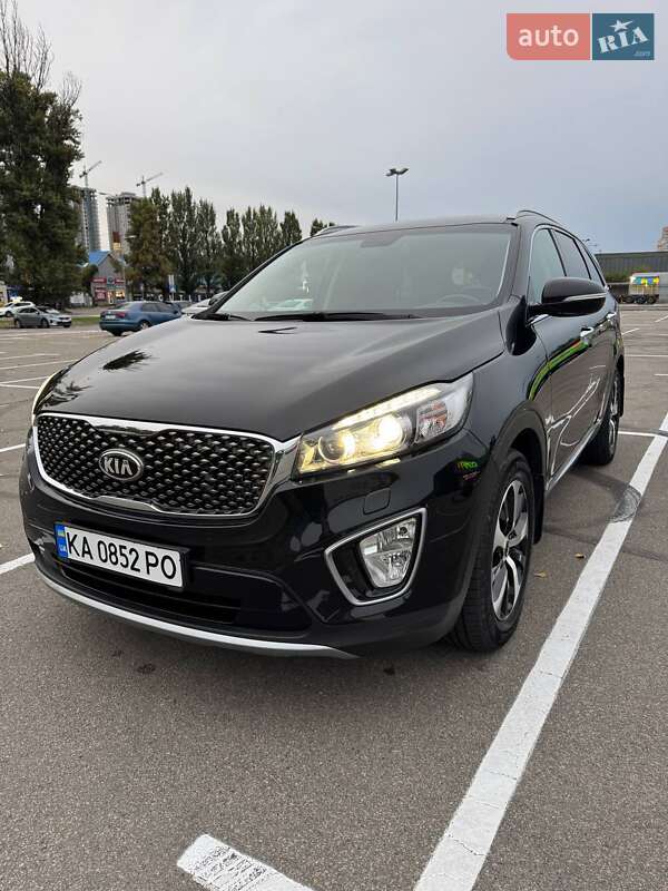 Позашляховик / Кросовер Kia Sorento 2016 в Києві