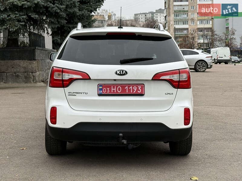 Внедорожник / Кроссовер Kia Sorento 2015 в Ровно