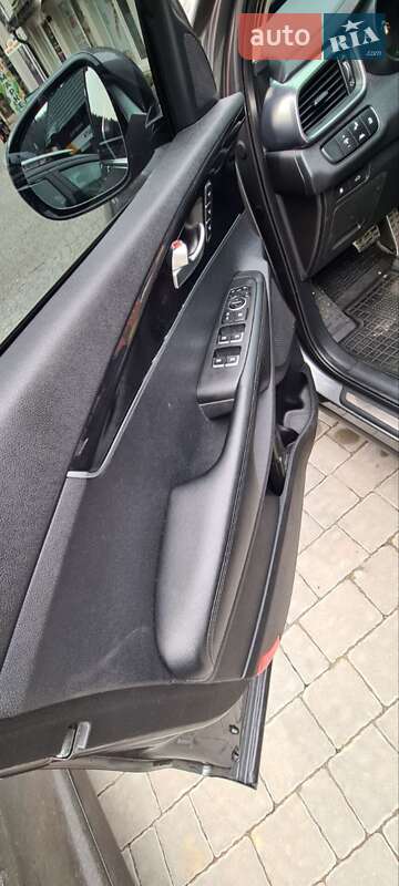 Внедорожник / Кроссовер Kia Sorento 2015 в Яремче