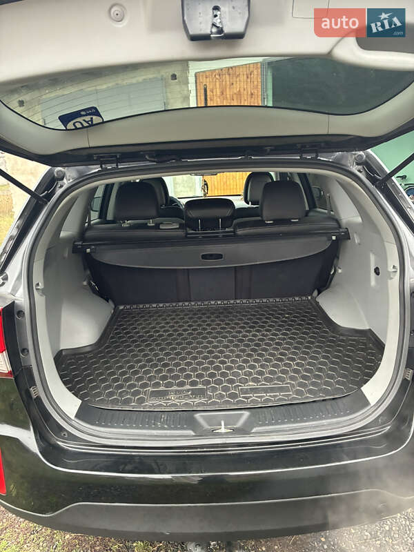 Позашляховик / Кросовер Kia Sorento 2014 в Звенигородці фото 9 Позашляховик / Кросовер Kia Sorento 2014 в Звенигородці