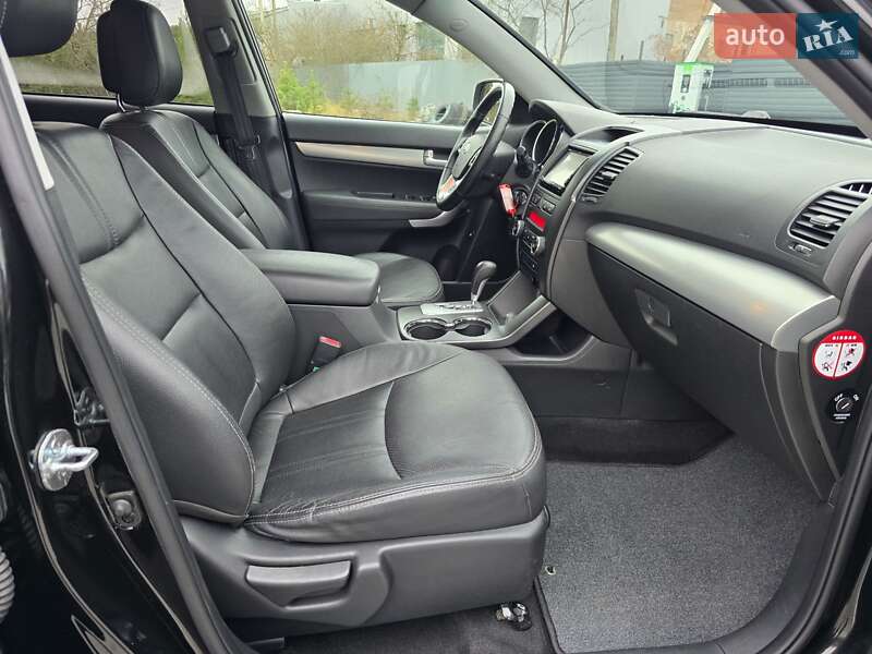 Внедорожник / Кроссовер Kia Sorento 2011 в Ковеле фото 42 Внедорожник / Кроссовер Kia Sorento 2011 в Ковеле