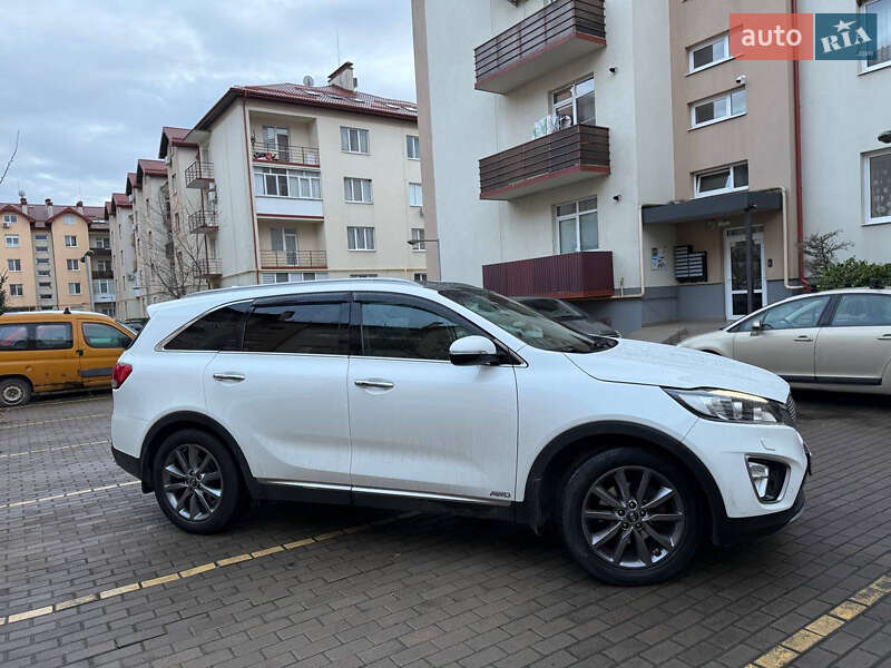 Внедорожник / Кроссовер Kia Sorento 2016 в Ужгороде