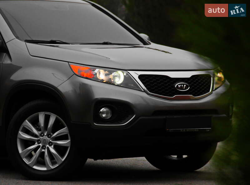 Позашляховик / Кросовер Kia Sorento 2012 в Дніпрі