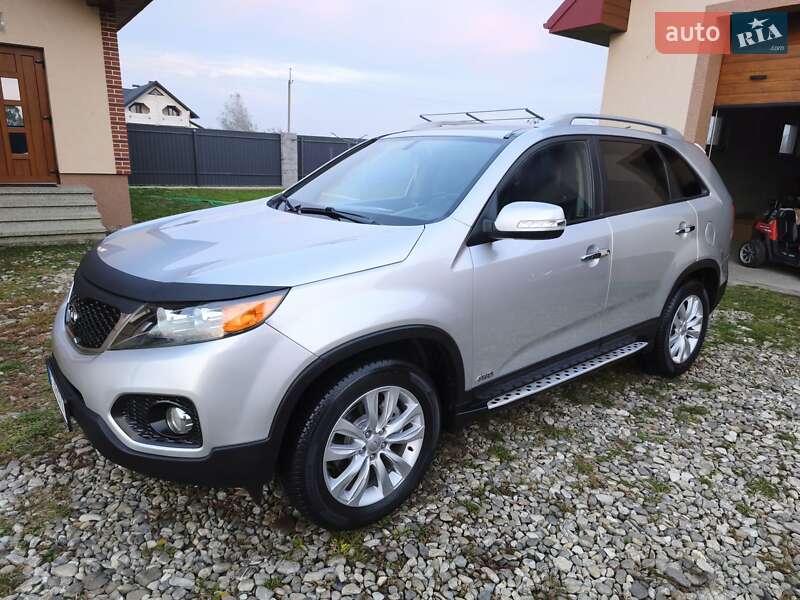Позашляховик / Кросовер Kia Sorento 2010 в Коломиї