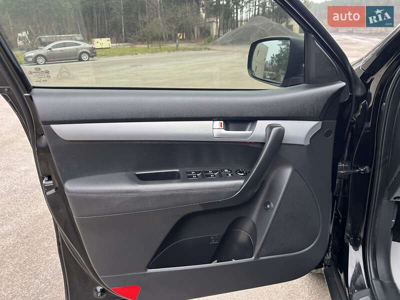 Внедорожник / Кроссовер Kia Sorento 2014 в Радивилове