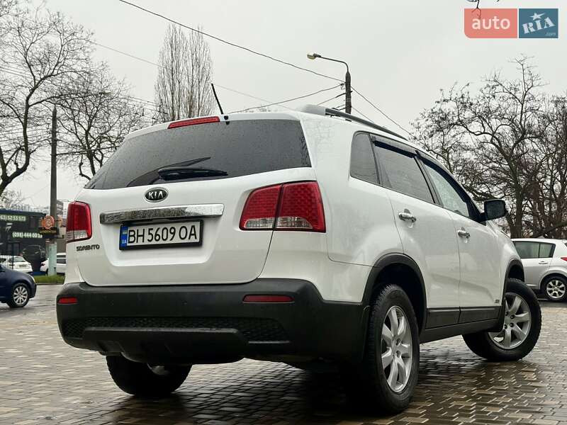Внедорожник / Кроссовер Kia Sorento 2010 в Одессе