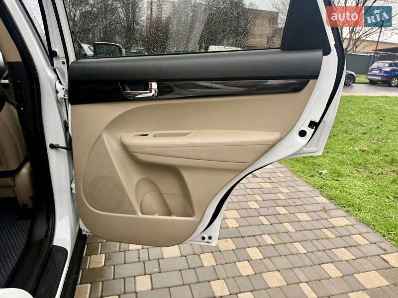 Внедорожник / Кроссовер Kia Sorento 2010 в Одессе