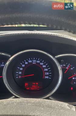 Внедорожник / Кроссовер Kia Sorento 2011 в Одессе