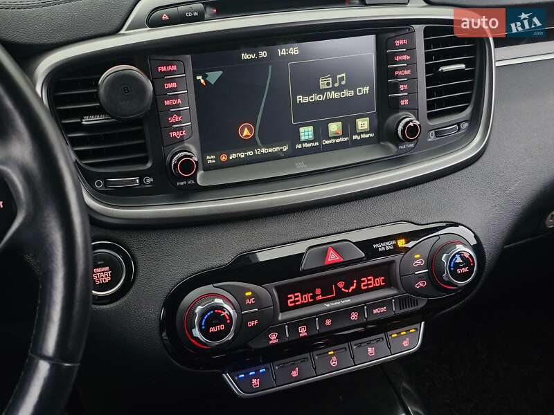 Внедорожник / Кроссовер Kia Sorento 2016 в Киеве