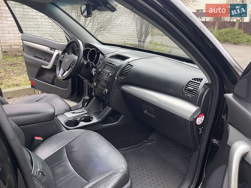 Позашляховик / Кросовер Kia Sorento 2011 в Дніпрі
