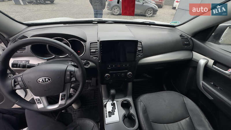 Внедорожник / Кроссовер Kia Sorento 2011 в Львове