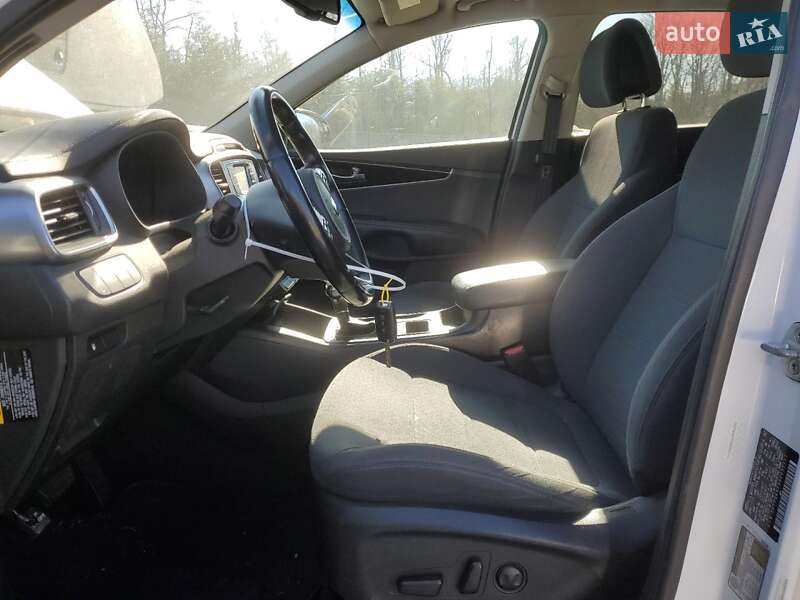 Позашляховик / Кросовер Kia Sorento 2016 в Львові фото 7 Позашляховик / Кросовер Kia Sorento 2016 в Львові