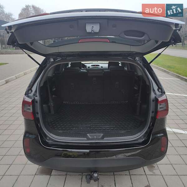 Позашляховик / Кросовер Kia Sorento 2013 в Черкасах фото 30 Позашляховик / Кросовер Kia Sorento 2013 в Черкасах