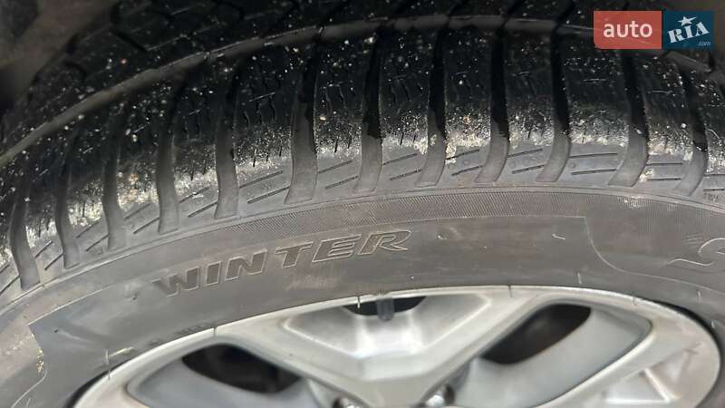 Позашляховик / Кросовер Kia Sorento 2015 в Дубні фото 26 Позашляховик / Кросовер Kia Sorento 2015 в Дубні