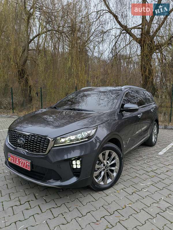 Внедорожник / Кроссовер Kia Sorento 2017 в Тернополе