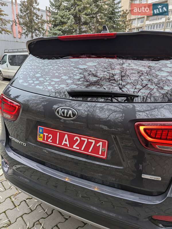 Внедорожник / Кроссовер Kia Sorento 2017 в Тернополе