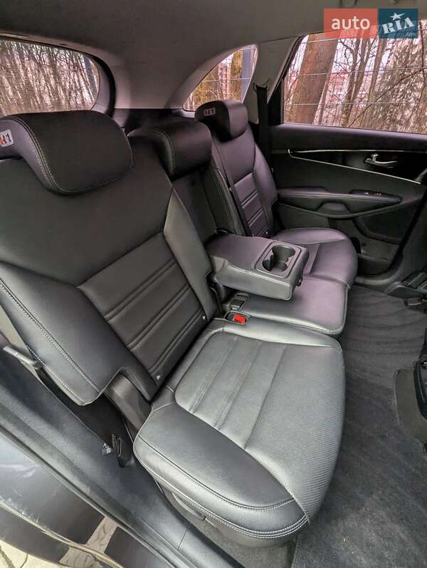 Внедорожник / Кроссовер Kia Sorento 2017 в Тернополе