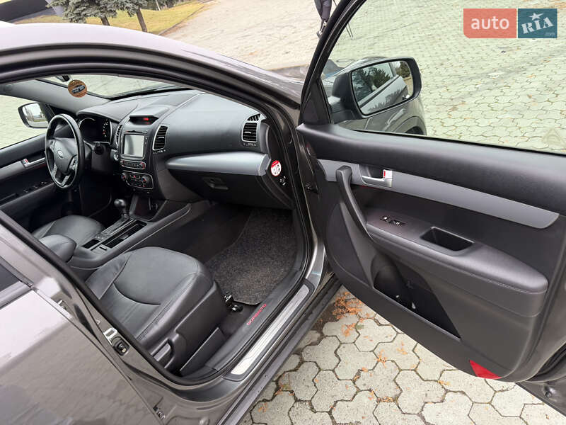 Внедорожник / Кроссовер Kia Sorento 2014 в Дубно фото 34 Внедорожник / Кроссовер Kia Sorento 2014 в Дубно