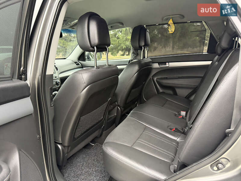 Внедорожник / Кроссовер Kia Sorento 2014 в Дубно фото 46 Внедорожник / Кроссовер Kia Sorento 2014 в Дубно