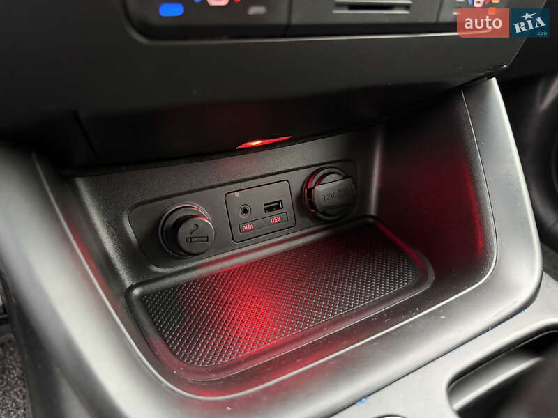 Внедорожник / Кроссовер Kia Sorento 2014 в Дубно фото 63 Внедорожник / Кроссовер Kia Sorento 2014 в Дубно