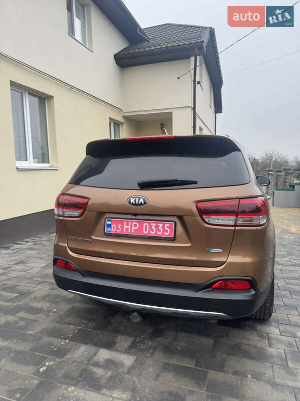 Позашляховик / Кросовер Kia Sorento 2015 в Рівному