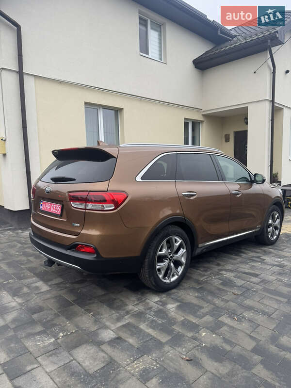 Позашляховик / Кросовер Kia Sorento 2015 в Рівному