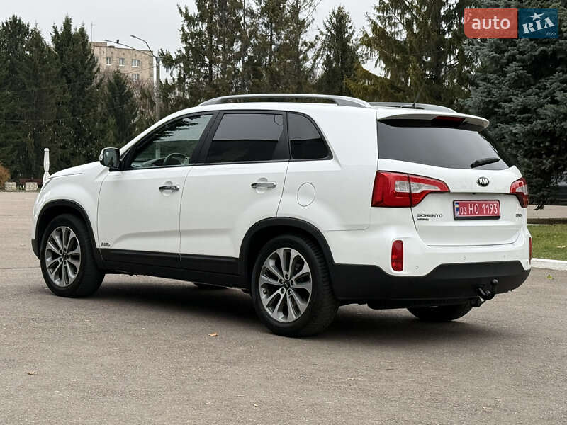 Внедорожник / Кроссовер Kia Sorento 2015 в Ровно фото 13 Внедорожник / Кроссовер Kia Sorento 2015 в Ровно