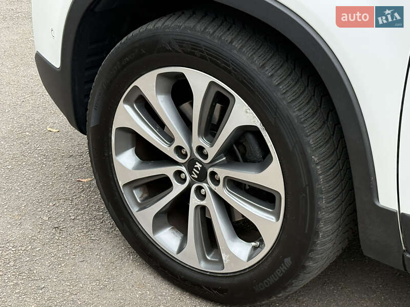 Внедорожник / Кроссовер Kia Sorento 2015 в Ровно фото 22 Внедорожник / Кроссовер Kia Sorento 2015 в Ровно