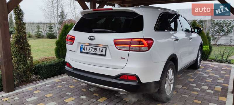 Позашляховик / Кросовер Kia Sorento 2016 в Броварах