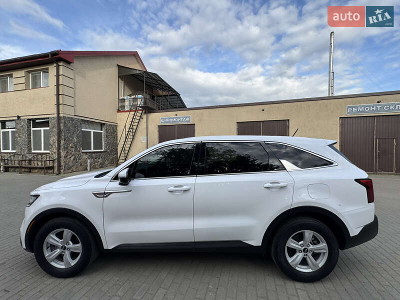Позашляховик / Кросовер Kia Sorento 2021 в Володимирі