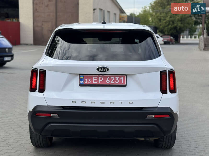 Позашляховик / Кросовер Kia Sorento 2021 в Володимирі