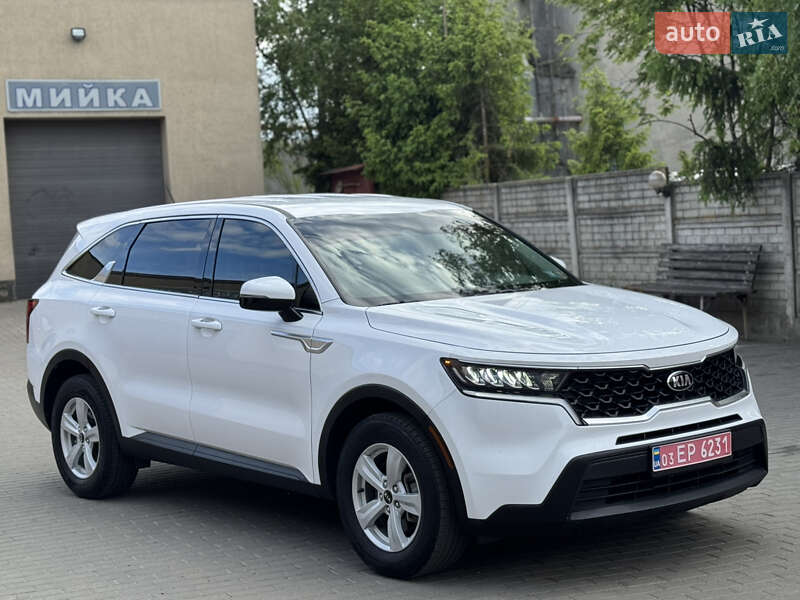 Позашляховик / Кросовер Kia Sorento 2021 в Володимирі
