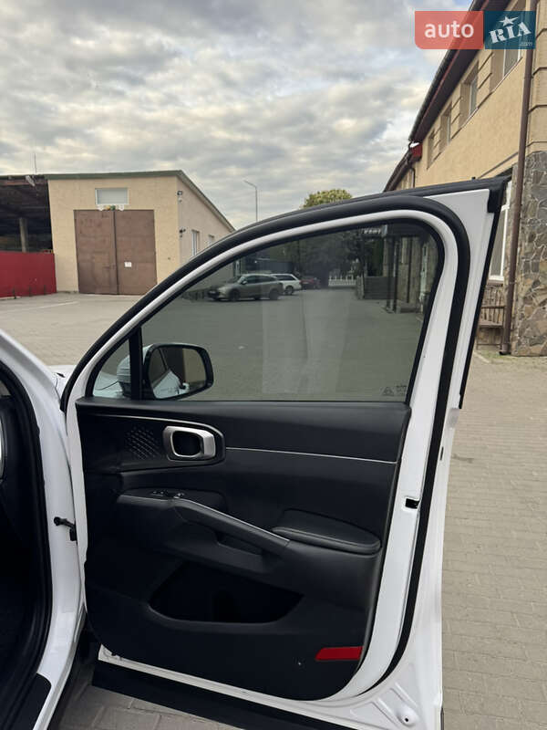 Позашляховик / Кросовер Kia Sorento 2021 в Володимирі