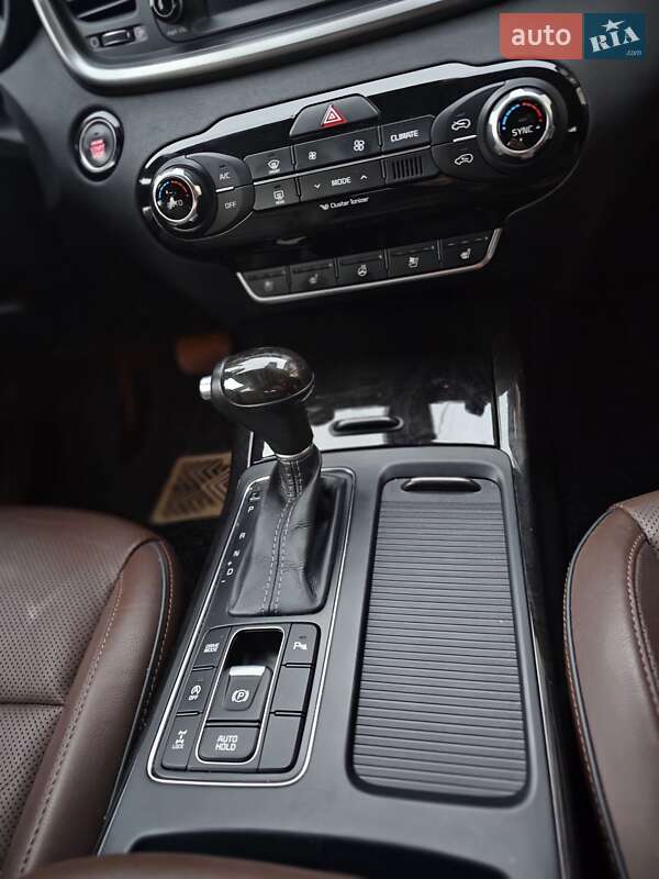 Внедорожник / Кроссовер Kia Sorento 2014 в Остроге