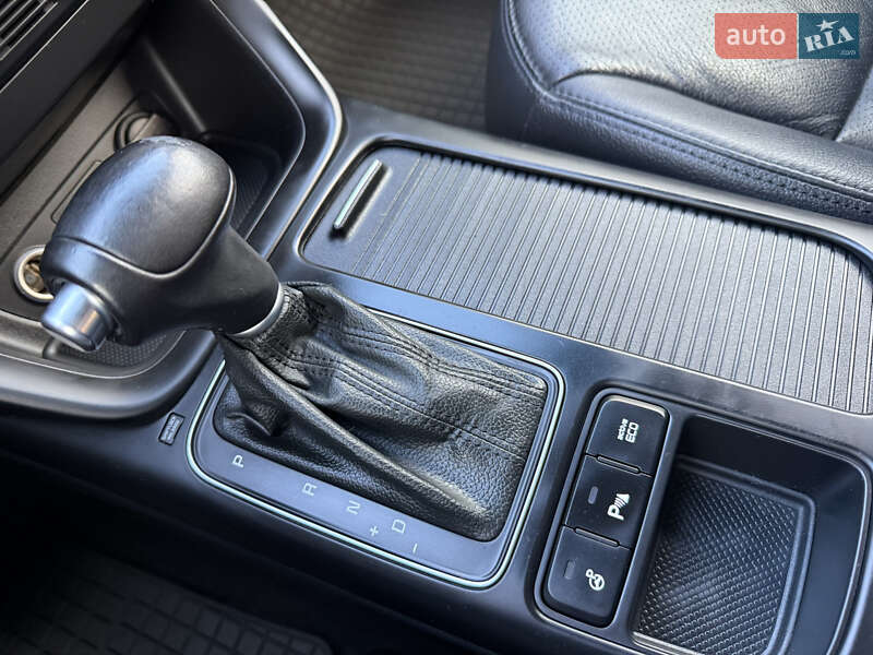Внедорожник / Кроссовер Kia Sorento 2013 в Дубно фото 46 Внедорожник / Кроссовер Kia Sorento 2013 в Дубно