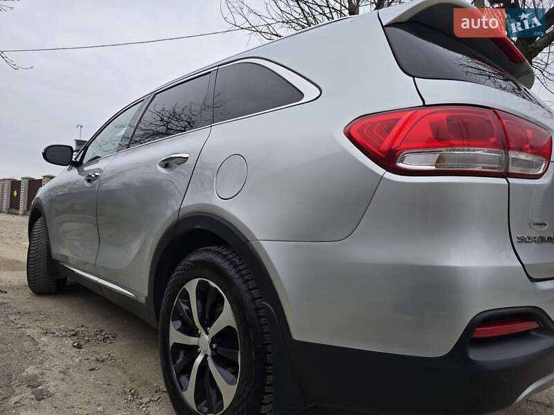 Внедорожник / Кроссовер Kia Sorento 2015 в Запорожье