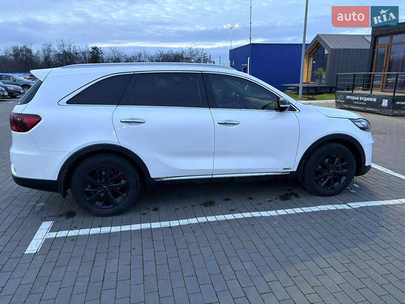 Внедорожник / Кроссовер Kia Sorento 2018 в Киеве фото 6 Внедорожник / Кроссовер Kia Sorento 2018 в Киеве