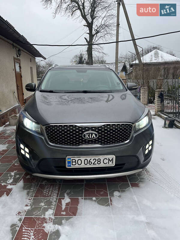 Позашляховик / Кросовер Kia Sorento 2016 в Тернополі