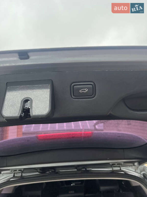 Позашляховик / Кросовер Kia Sorento 2016 в Тернополі