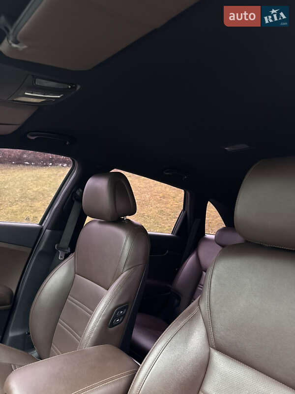 Позашляховик / Кросовер Kia Sorento 2016 в Луцьку