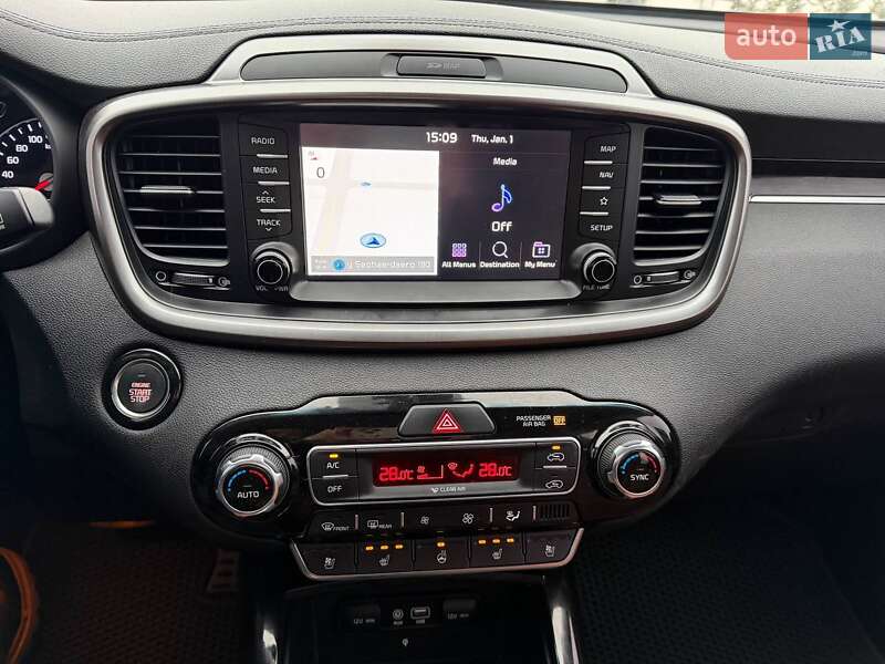 Позашляховик / Кросовер Kia Sorento 2018 в Луцьку