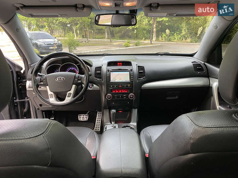 Внедорожник / Кроссовер Kia Sorento 2011 в Дрогобыче фото 23 Внедорожник / Кроссовер Kia Sorento 2011 в Дрогобыче