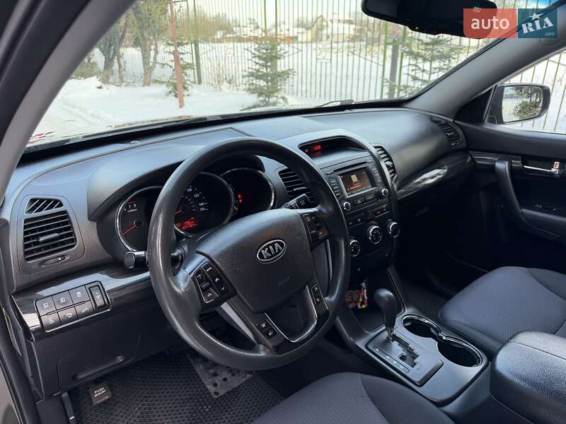 Позашляховик / Кросовер Kia Sorento 2012 в Ніжині фото 6 Позашляховик / Кросовер Kia Sorento 2012 в Ніжині