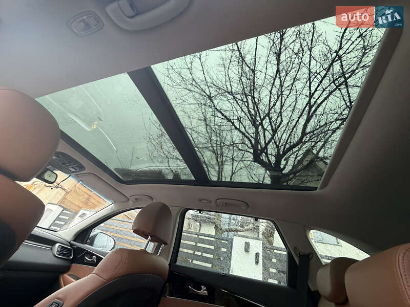 Внедорожник / Кроссовер Kia Sorento 2017 в Одессе фото 35 Внедорожник / Кроссовер Kia Sorento 2017 в Одессе