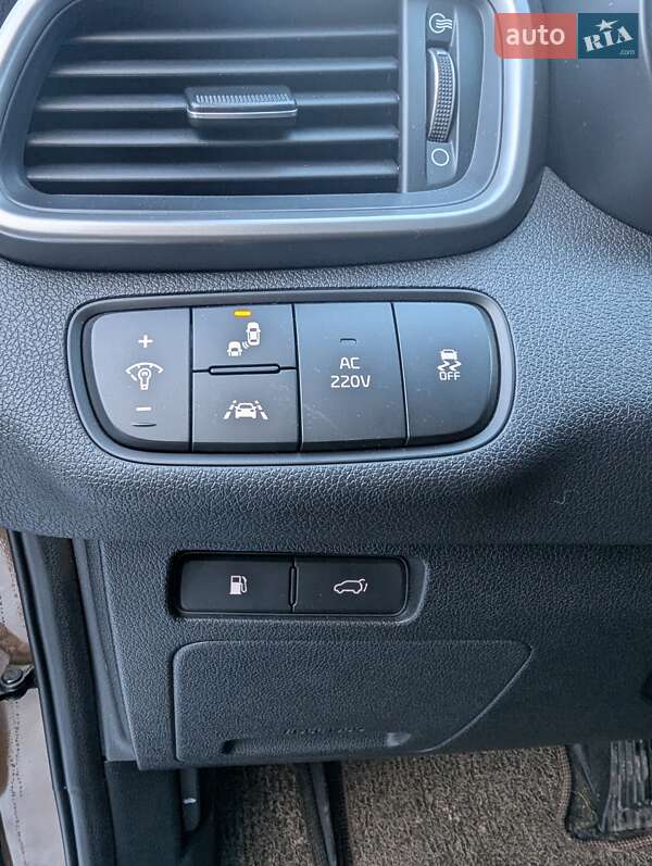 Позашляховик / Кросовер Kia Sorento 2015 в Тернополі