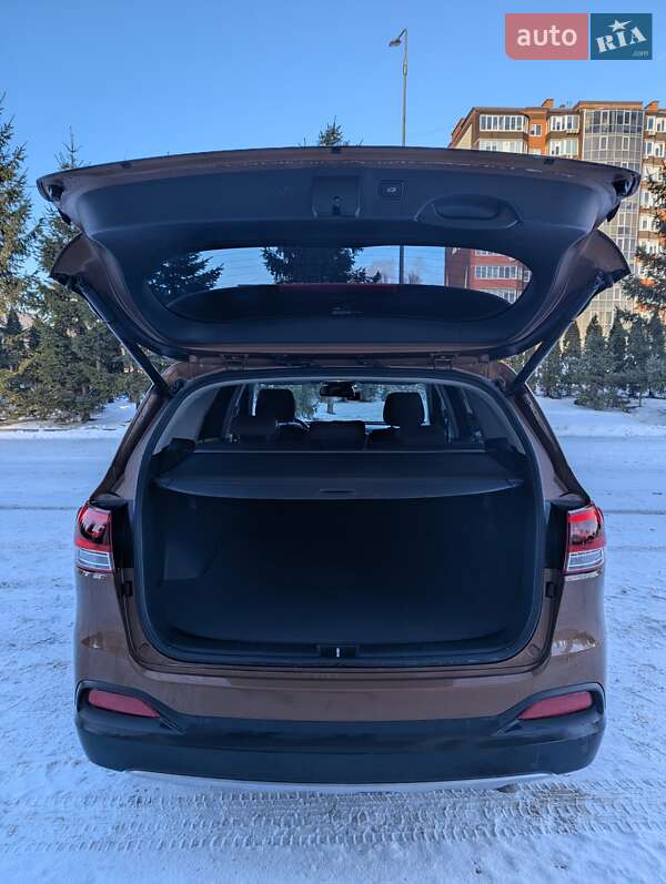 Позашляховик / Кросовер Kia Sorento 2015 в Тернополі